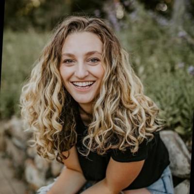 Chiara Moore
