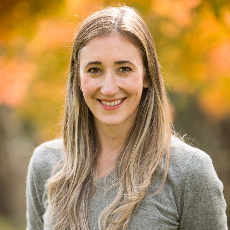 Headshot of Kate Taylor